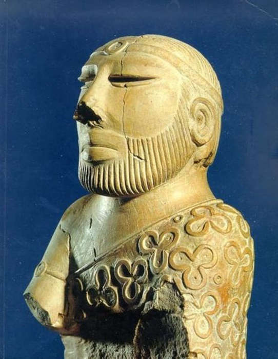 Статуэтка, ставшая символом Хараппской цивилизации.