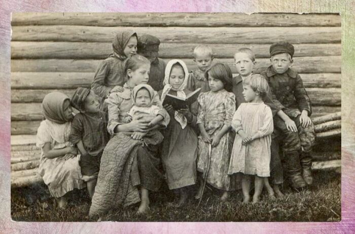 В русских крестьянских семьях имя Вадим не приветствовалось.