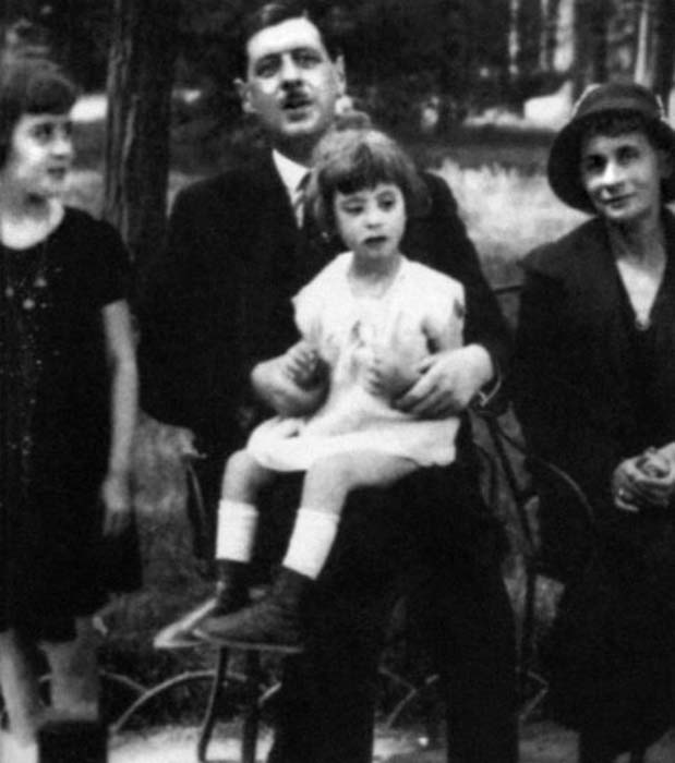 Де Голль обожал свою девочку.