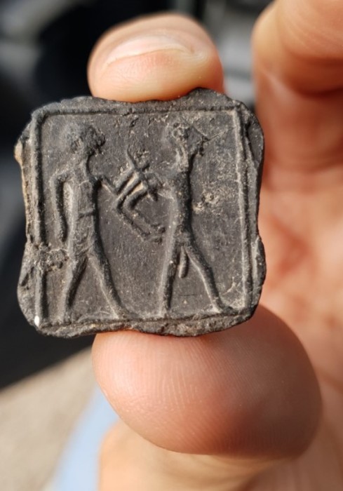 Несмотря на свой крошечный размер, табличка имеет огромную ценность, ведь ей примерно 3500 лет. /Фото:IAA