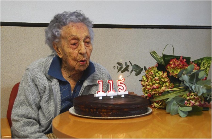 Мария Браньяс Морера  на одном из прошлых дней рождения. /Фото: theolivepress.es 