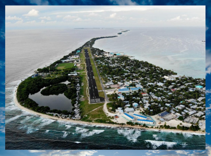 Аэропорт в столице Тувалу.