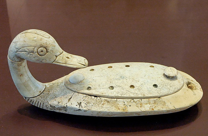 Сосуд для косметики из Угарита, XIII век до н.э.