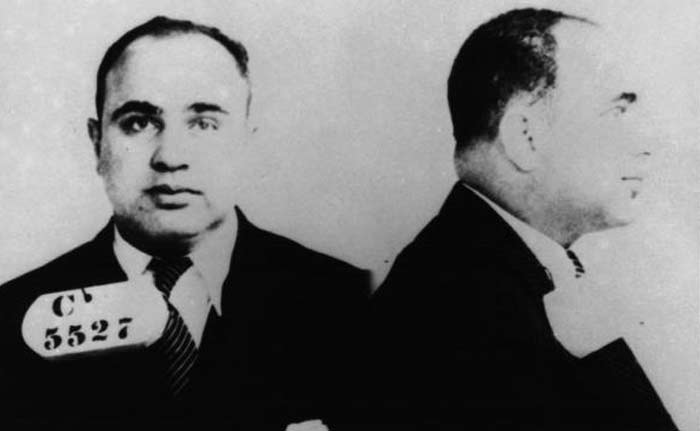 К моменту заключения состояние Капоне было свыше ста миллионов долларов, а число убитых им перевалило за сотню