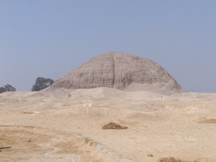 Пирамида Аменемхета III