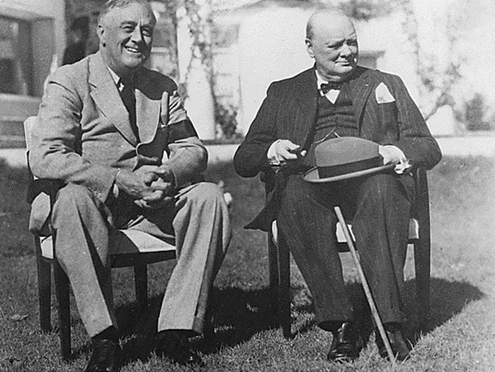 Черчилль и Рузвельт в Касабланке в 1943 году. Источник: google.com