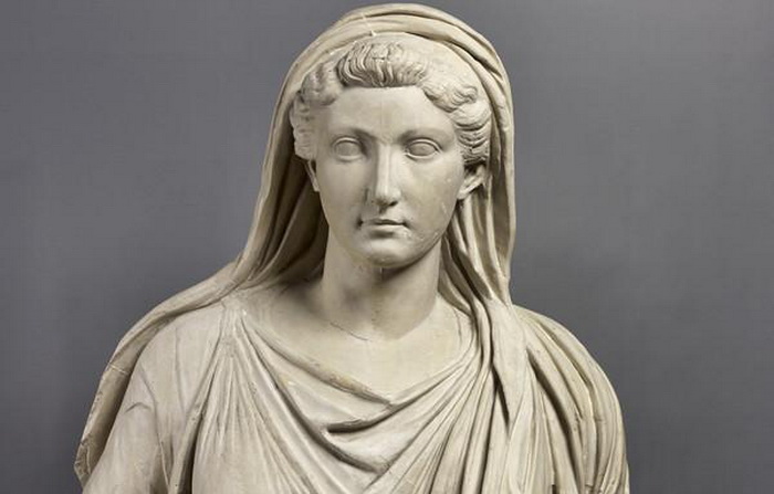 Римлянки после замужества не выходили из дома с непокрытой головой. Источник: nationalgalleries.org