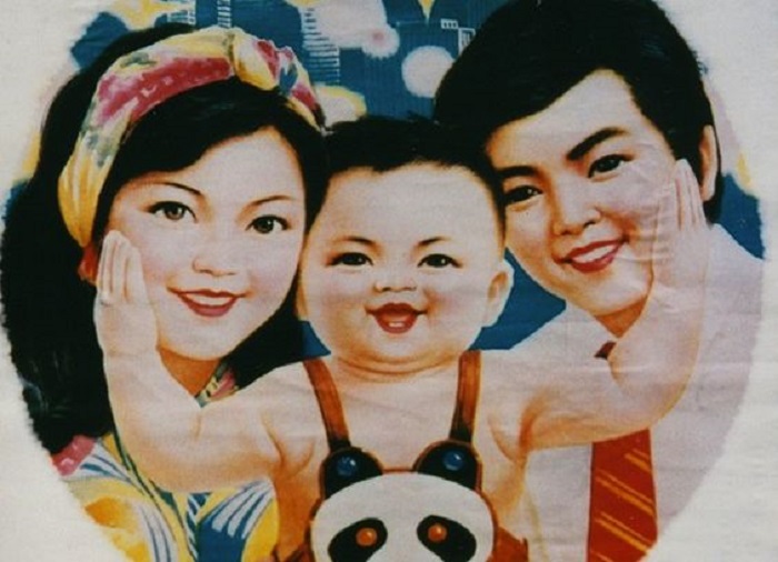 Не только закон, но и госпропаганда Китая призывали каждую семью остановиться на одном ребенке. Но согласны были не все. Источник: pinterest.com