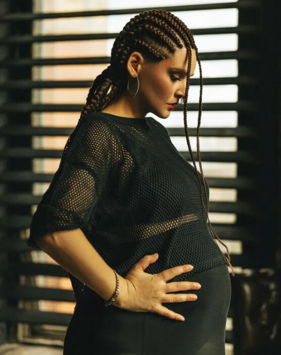 Глафира Тарханова во время пятой беременности. / Фото: www.thevoicemag.ru