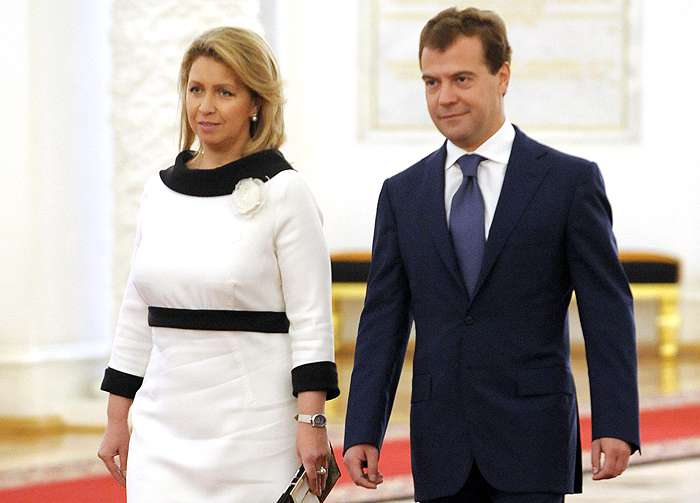 Дмитрий и Светлана Медведевы. / Фото: www.womanhit.ru
