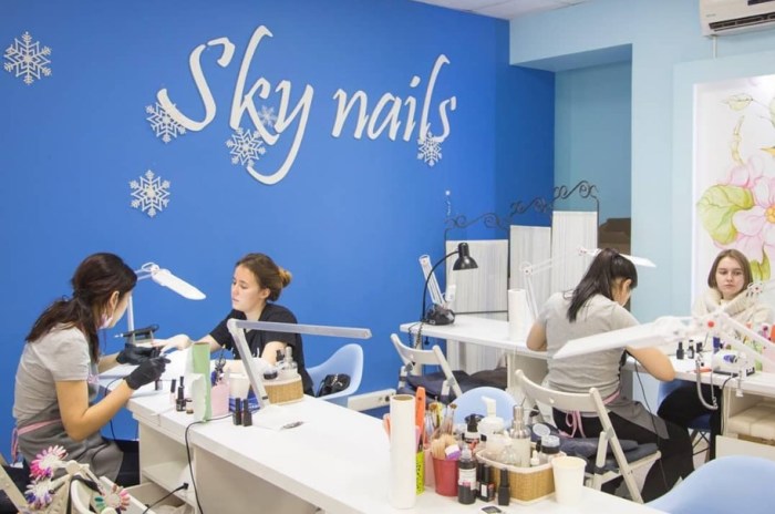 В одной из студий маникюра Skynails. / Фото: www.instagram.com