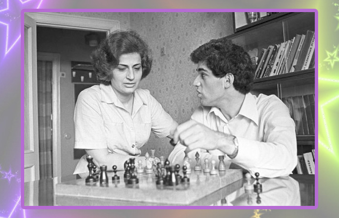 Гарри Каспаров с мамой.