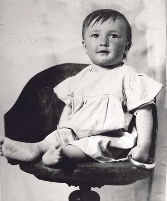 Таким был Борис Клюев в детстве. / Фото: www.telesem.ru