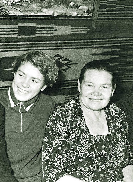 Лариса Латынина с мамой. / Фото: www.7days.ru