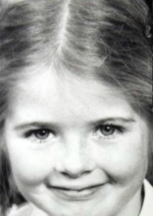 Кейт Бланшетт в детстве. / Фото: www.ytimg.com