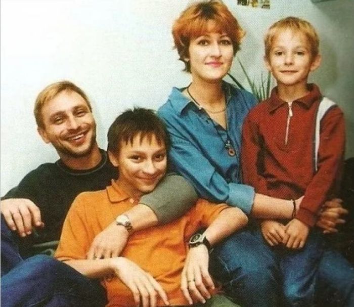 Наталья и Дмитрий Иосифовы с сыновьями Андреем и Антоном. / Фото: www.yandex.net