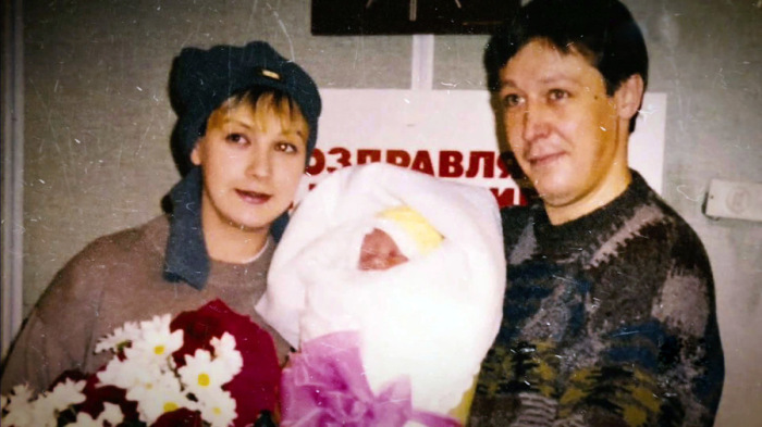 Михаил Ефремов и Ксения Качалина с новорождённой дочерью. / Фото: www.just-lady-me.ru
