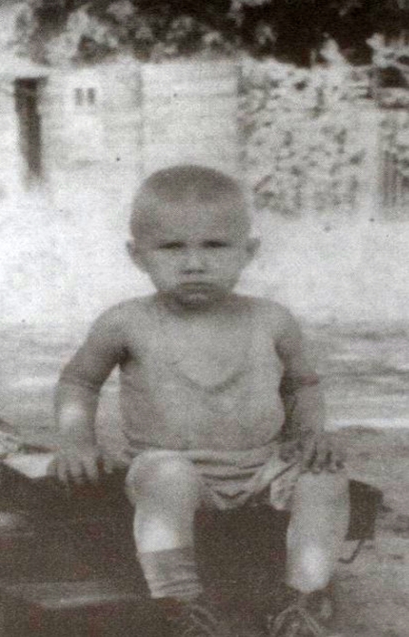 Александр Лебедь в детстве. / Фото: www.biografii.net