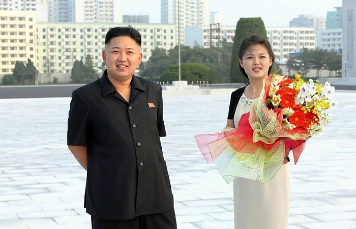 Ким Чен Ын и Ли Соль Чжу. / Фото: www.twitter.com
