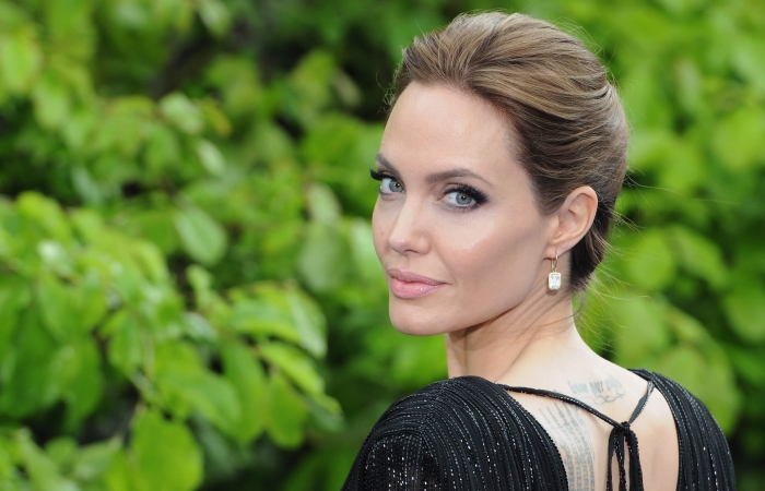 Анджелина Джоли. / Фото: www.almode.ru