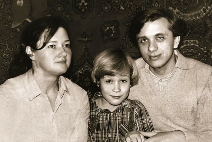 Евгений и Татьяна Стебловы с сыном. / Фото: www.interesnoznat.com