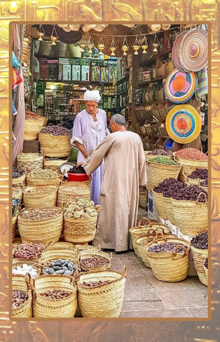 Египтяне на рынке.