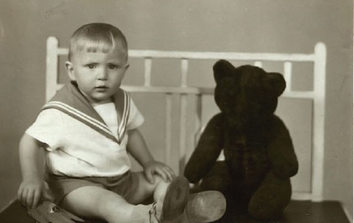 Сергей Маховиков в детстве. Источник фото: makhovikov.ru