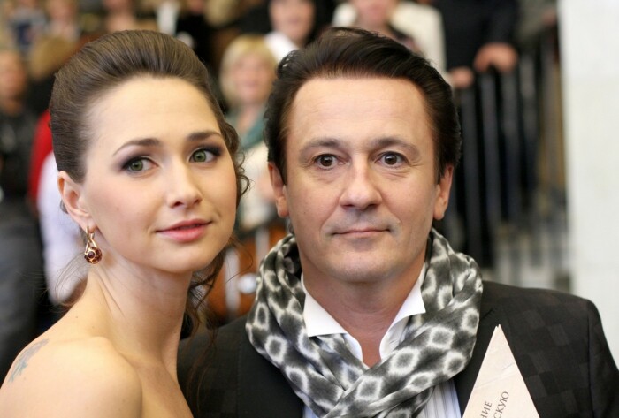 Олег Меньшиков и Анастасия Чернова. Источник фото: yk-resurs.ru