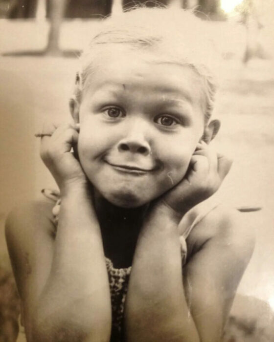 Светлана Колпакова в детстве./Фото.skverweb.ru