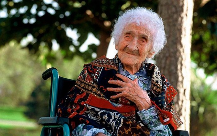 Француженка Жанн Кальман сумела прожить 122 года. / Фото:www.marieclaire.ru