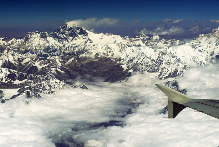 Почему самолеты облетают Тибет - одно из самых загадочных и недоступных мест на планете 
