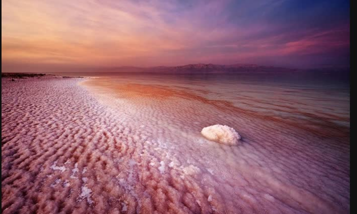 Образование Мертвого моря спровоцировало землетрясение. / Фото:ru.esosedi.org 