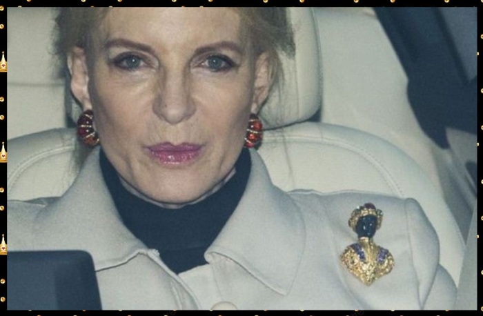 Принцесса Майкл Кентская надела на ужин подаренную ей брошь и стала виновницей расового скандала