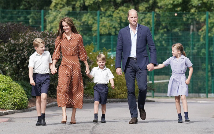 Принц и принцесса Уэльские с детьми. / Фото: Getty Images