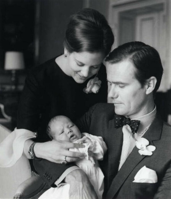 Маленький принц Фредерик Датский родителями / Фото: Getty Images