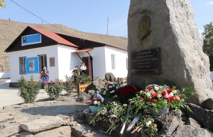 Дом – музей на Родине А.В.Вишневского. / Фото: avatars.mds.yandex.net Дом – музей на Родине А.В.Вишневского. / Фото: avatars.mds.yandex.net