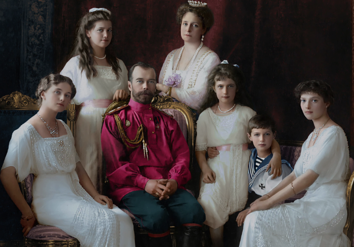 Царская семья / ФОТО: www.mk.ru