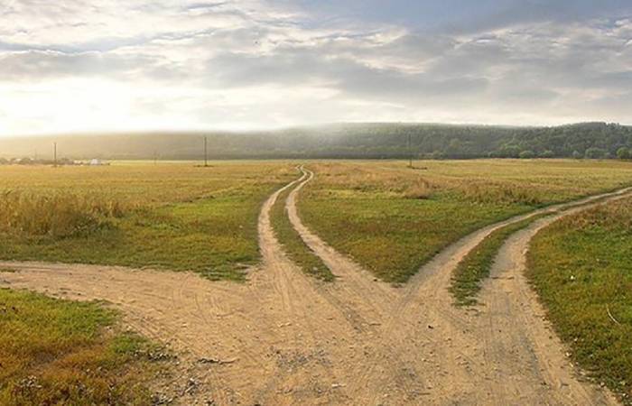Распутье дорог, границы и рубежи. / Фото: stihi.ru