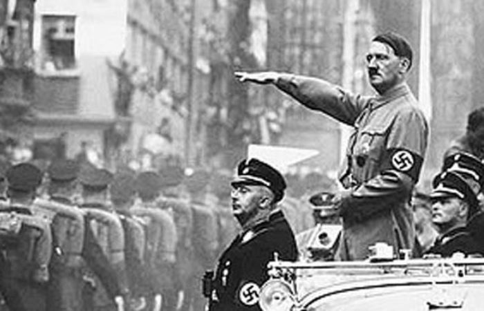 Гитлер был одаренным оратором, зомбирующим народ Германии / Фото: .trend.az