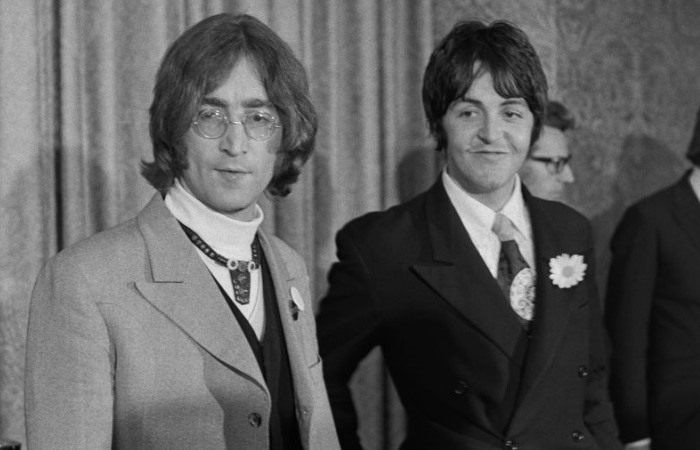 Джон Леннон и Пол Маккартни / Фото: castlerock.ru
