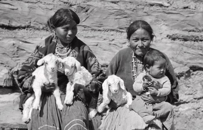 Женщины племени навахо / Фото: alamy.com