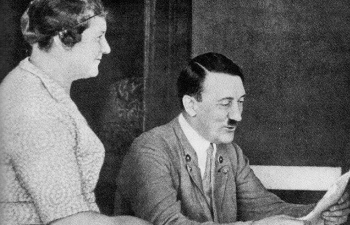Паула и Адольф Гитлер. Фото: dzen.ru