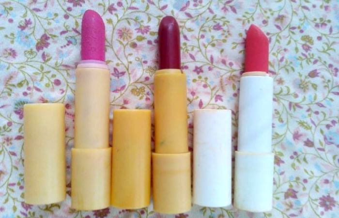 Первая помада, производимая в СССР.