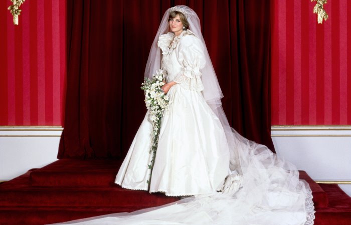 Принцесса Диана в день свадьбы. Фото: novochag.ru