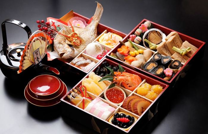 Осечи - традиционное новогоднее блюдо в Японии. / Фото: nippon.com