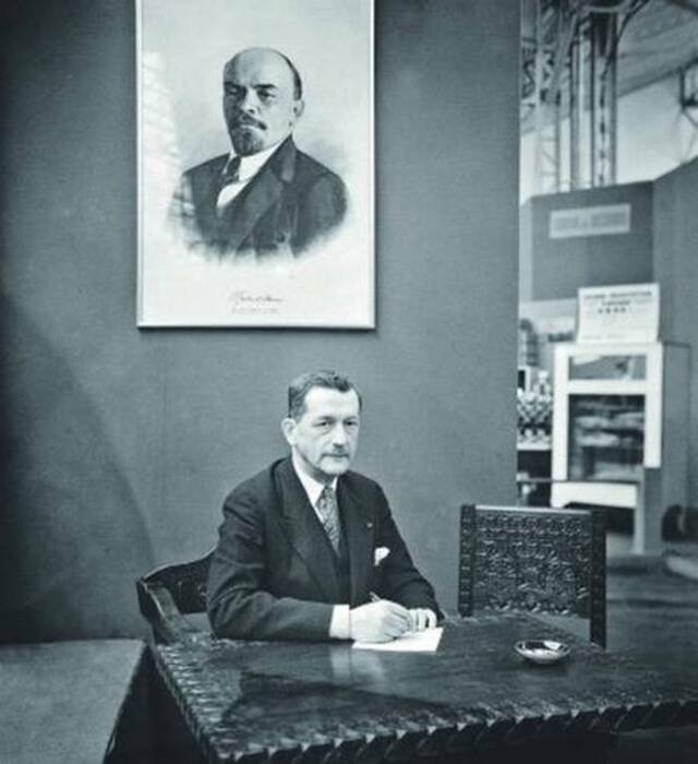 С 1925 по 1937 году Игнатьев работает во Франции в торговом представительстве. / ФОТО:https://doctor-turbin.livejournal.com