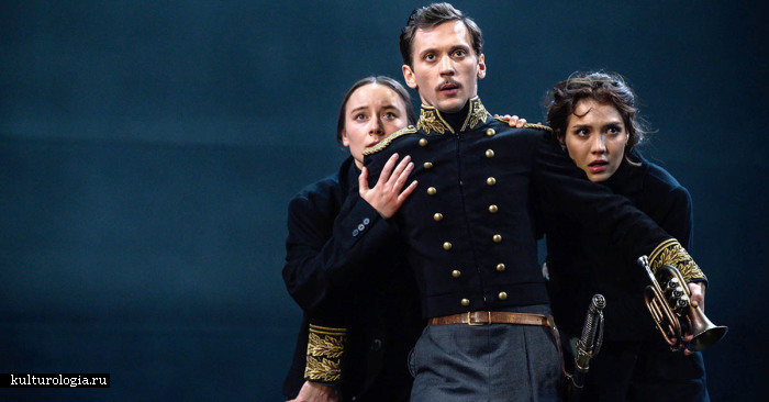 Грандиозная постановка «Война и мир» в Театре Вахтангова