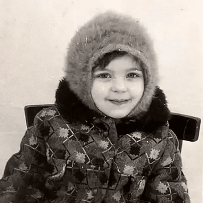 Ирина Пегова в детстве. / Фото: biographe.ru