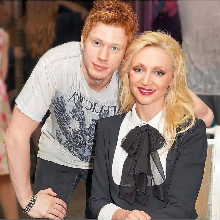 Никита Пресняков с мамой, Кристиной Орбакайте. / Фото: fotostrana.ru