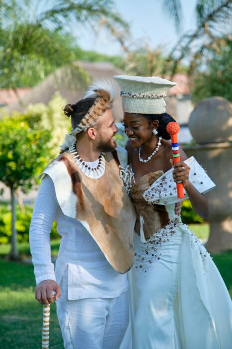 Артём Сидоренко и Тсакани Зенки. Артём Сидоренко и Тсакани Зенки.